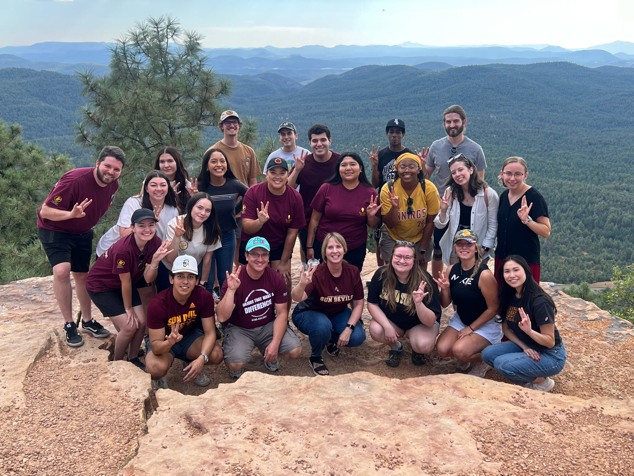 TSA students in group at Mogollon Rim